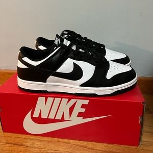 Nike Low Dunks